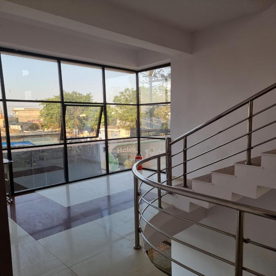 Hotel Shivani Inn Seoni  Buitenkant foto